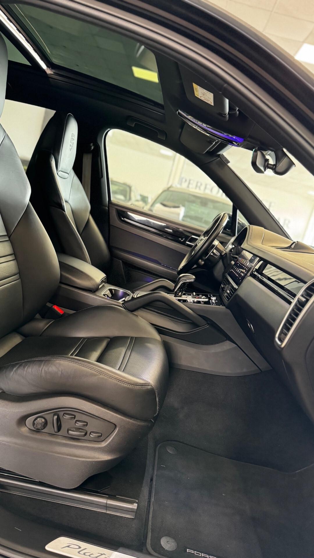 Porsche Cayenne 3.0 V6 Platinum Edition