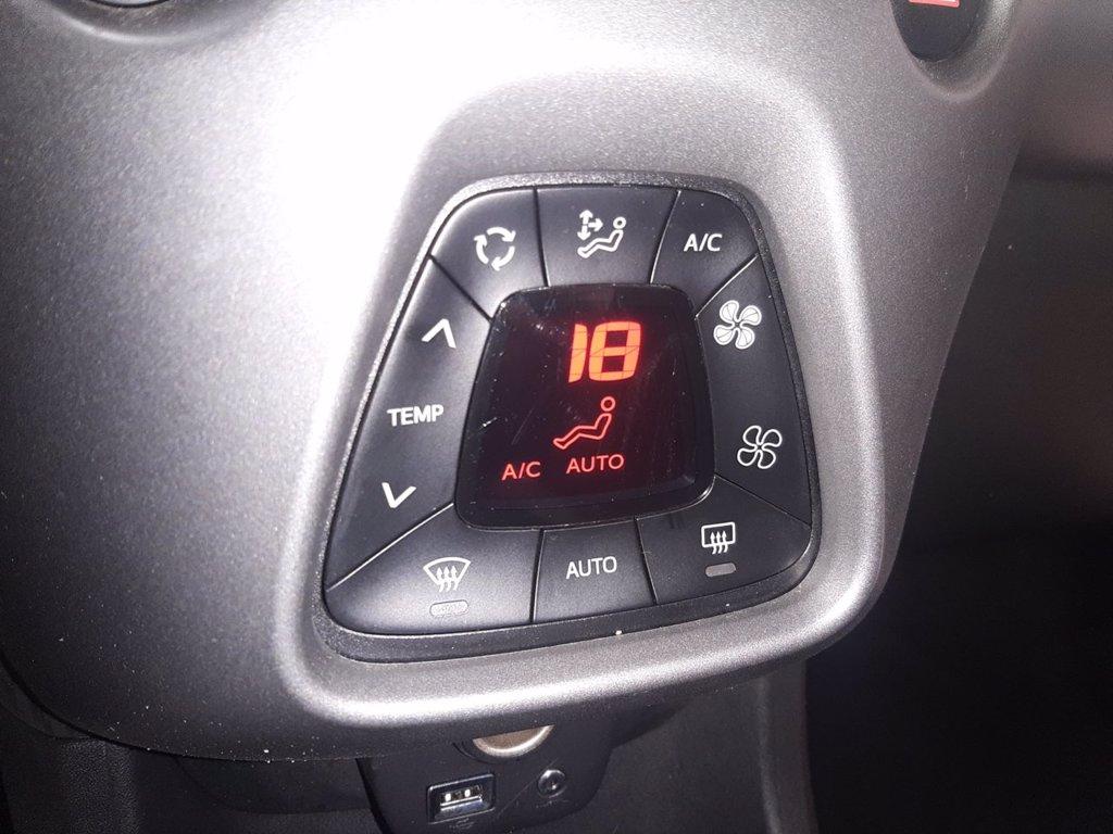 TOYOTA Aygo 5p 1.0 x-play 72cv del 2019