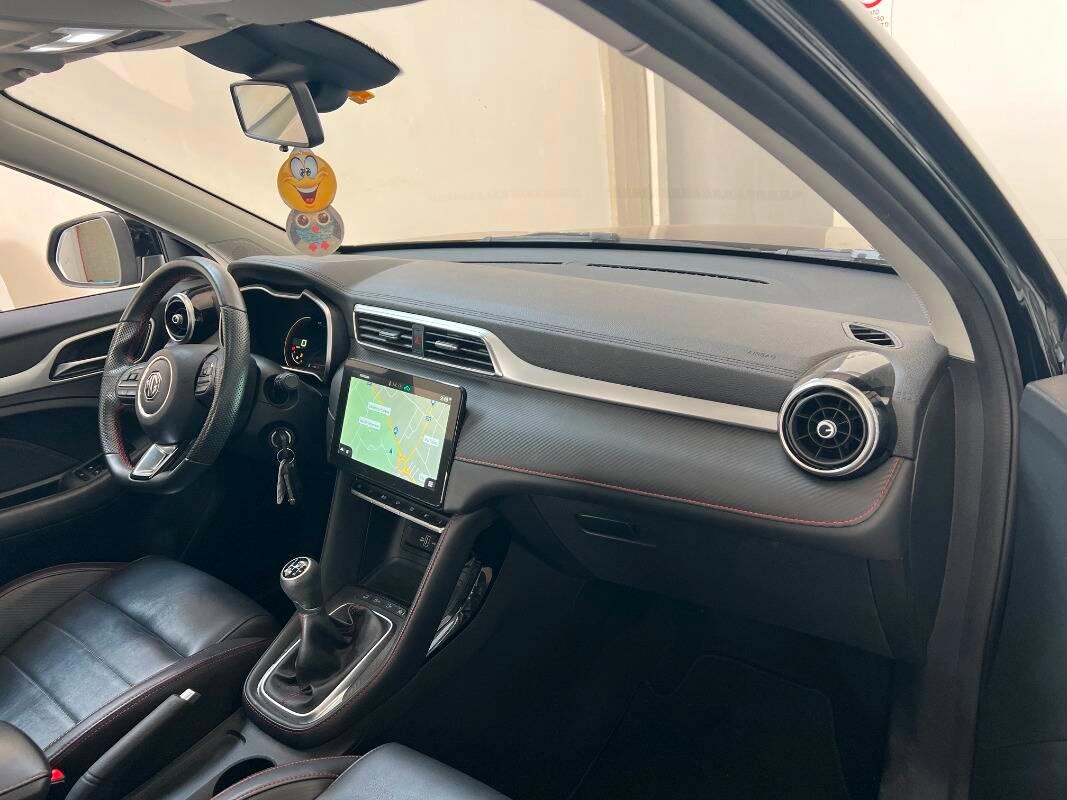 Mg ZS 1.5 Luxury