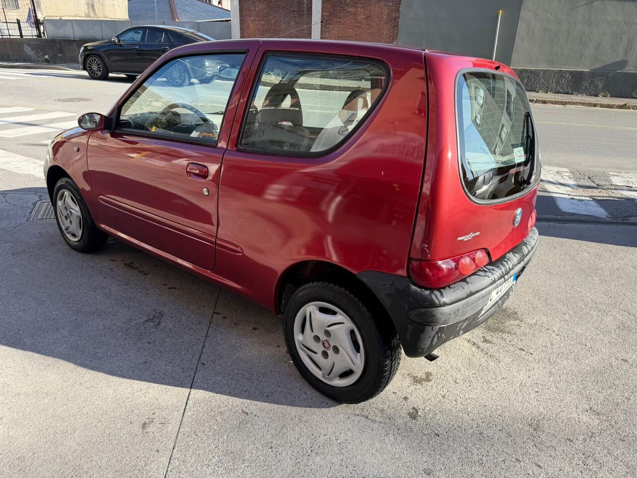 Fiat 600 1.1 NEOPATENTATI CLIMA SERVO