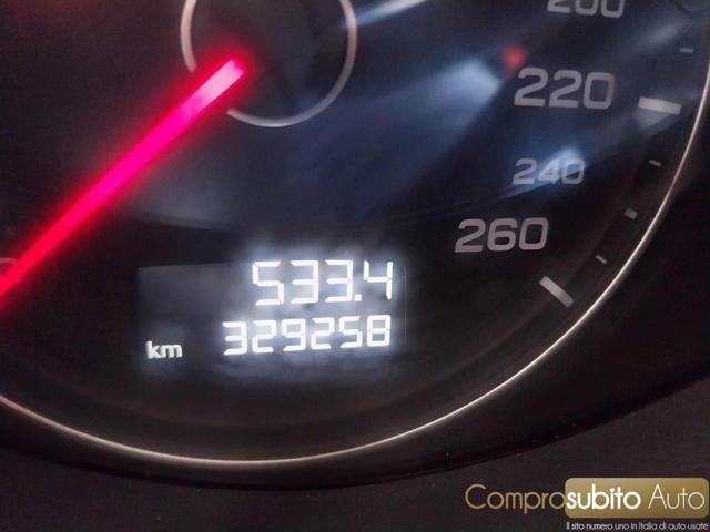 AUDI TT Coupé 2.0 TDI quattro (Garanzia 12 Mesi)
