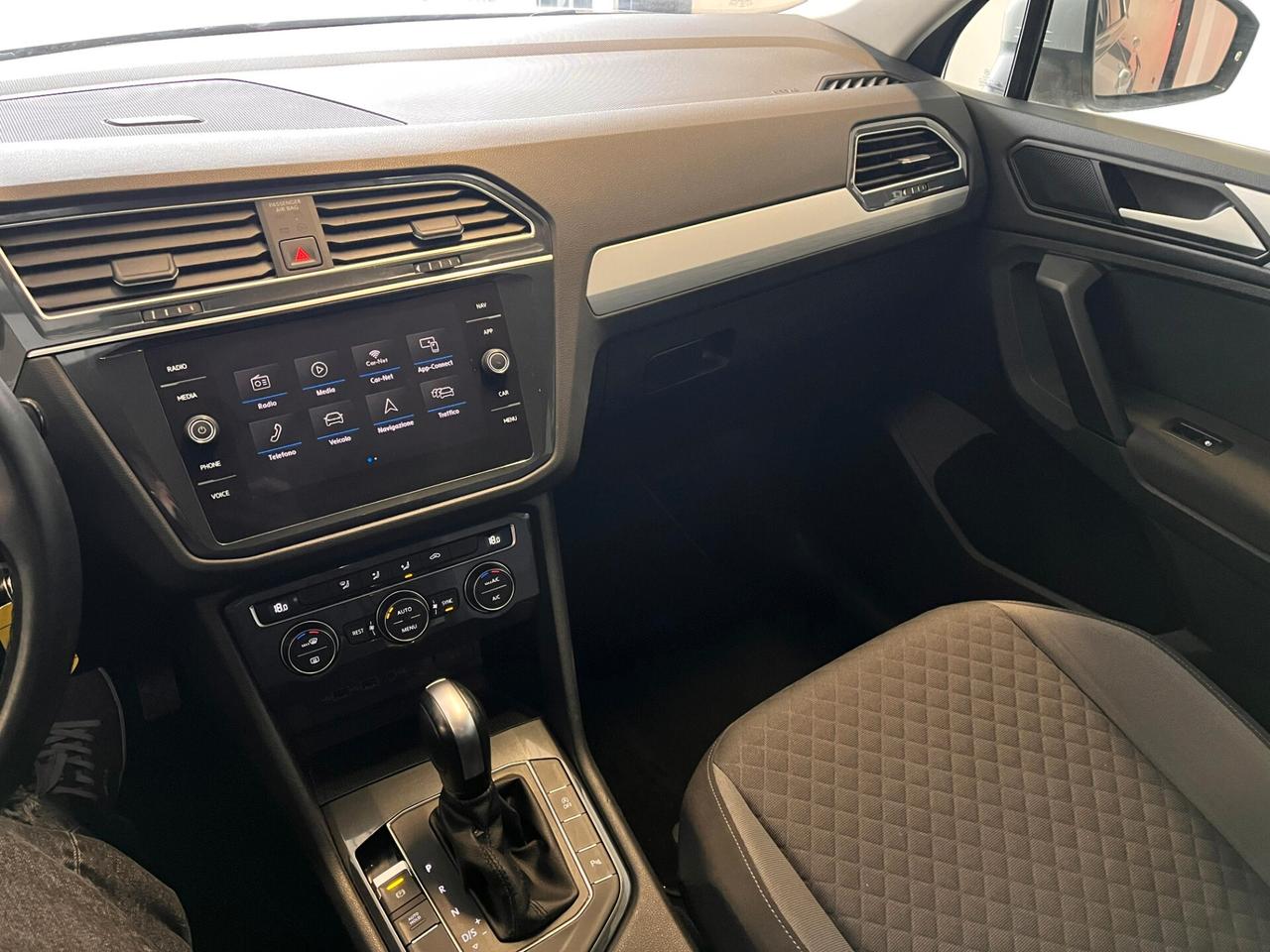 Volkswagen Tiguan 2.0 TDI SCR DSG Business BlueMotion Technology