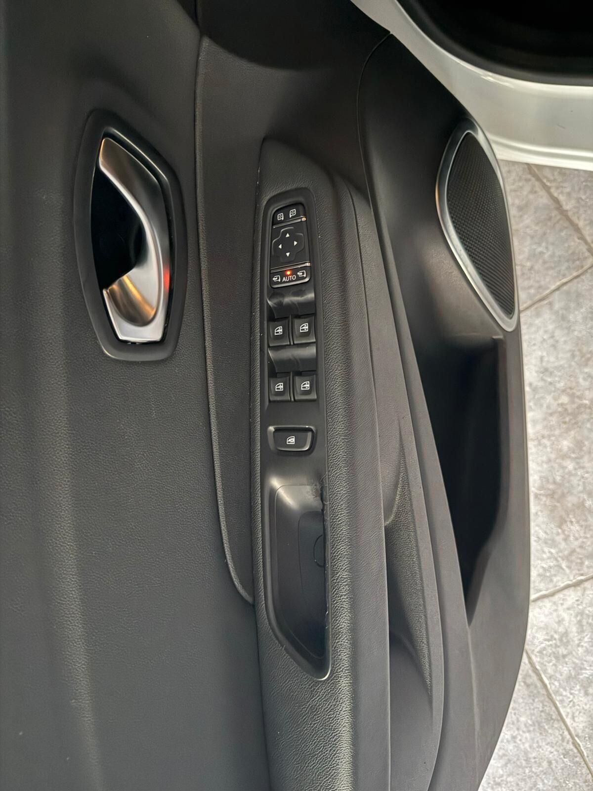 Renault Captur dCi 8V 110 CV Start&Stop Energy Sport Edition