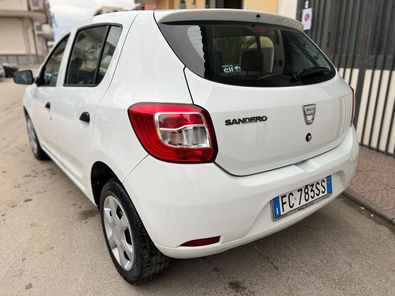 Dacia Sandero 1.2 75CV Lauréate