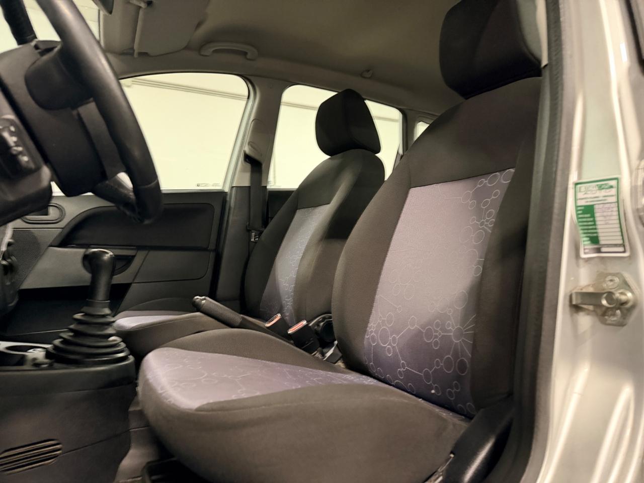 Ford Fiesta 1.2 16V 5p. Titanium