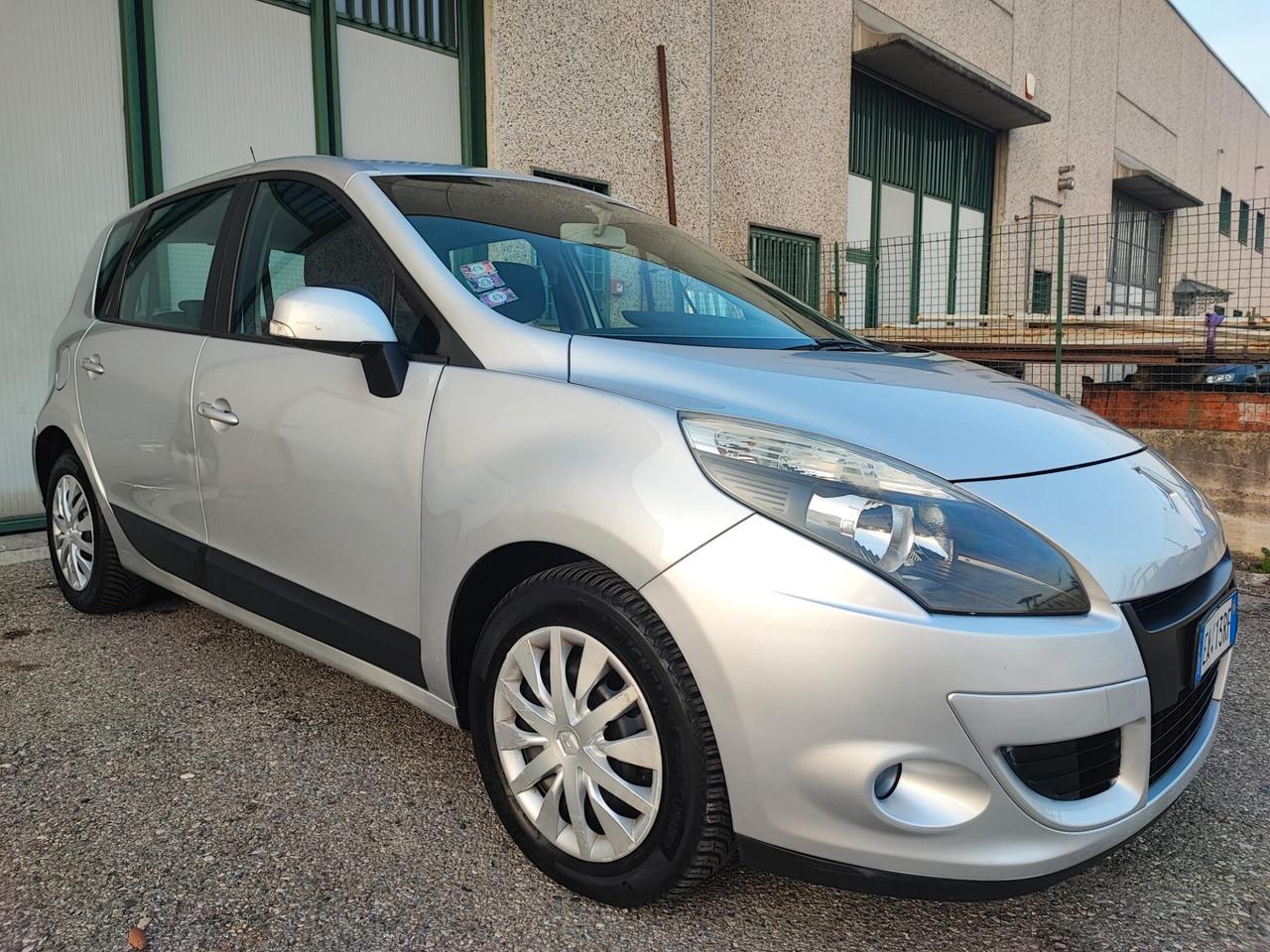 Renault Scénic 1.5 DIESEL UNICO PROPRIETARIO 2010