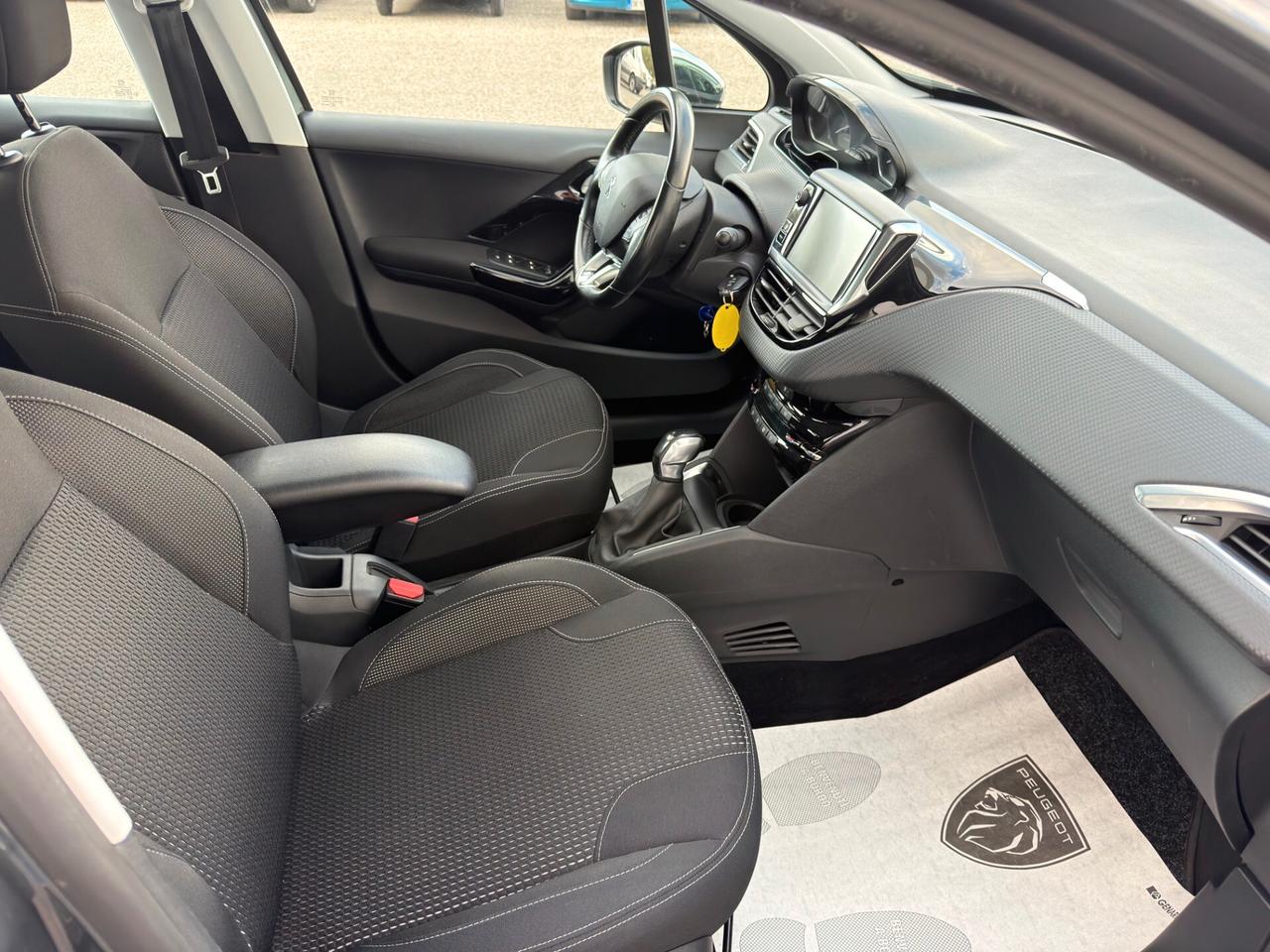 Peugeot 208 BlueHDi 75 5 porte Allure
