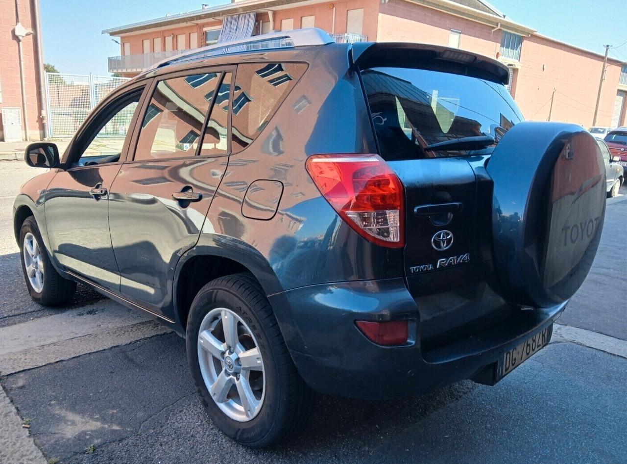 TOYOTA Rav4 Sol 2.200 D-4D 136cv 4WD