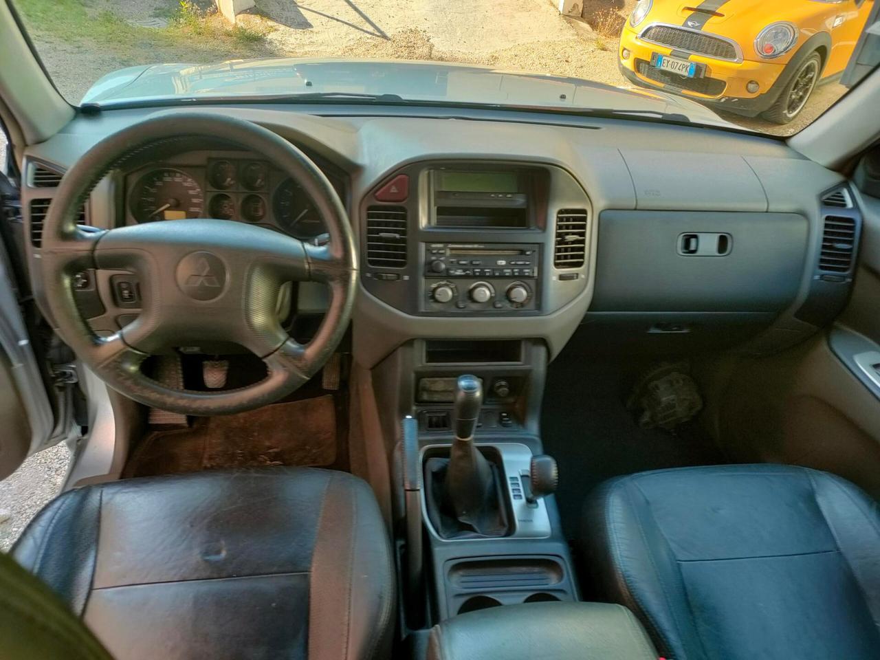 Mitsubishi Pajero 3.2 16V DI-D 7 posti e gancio