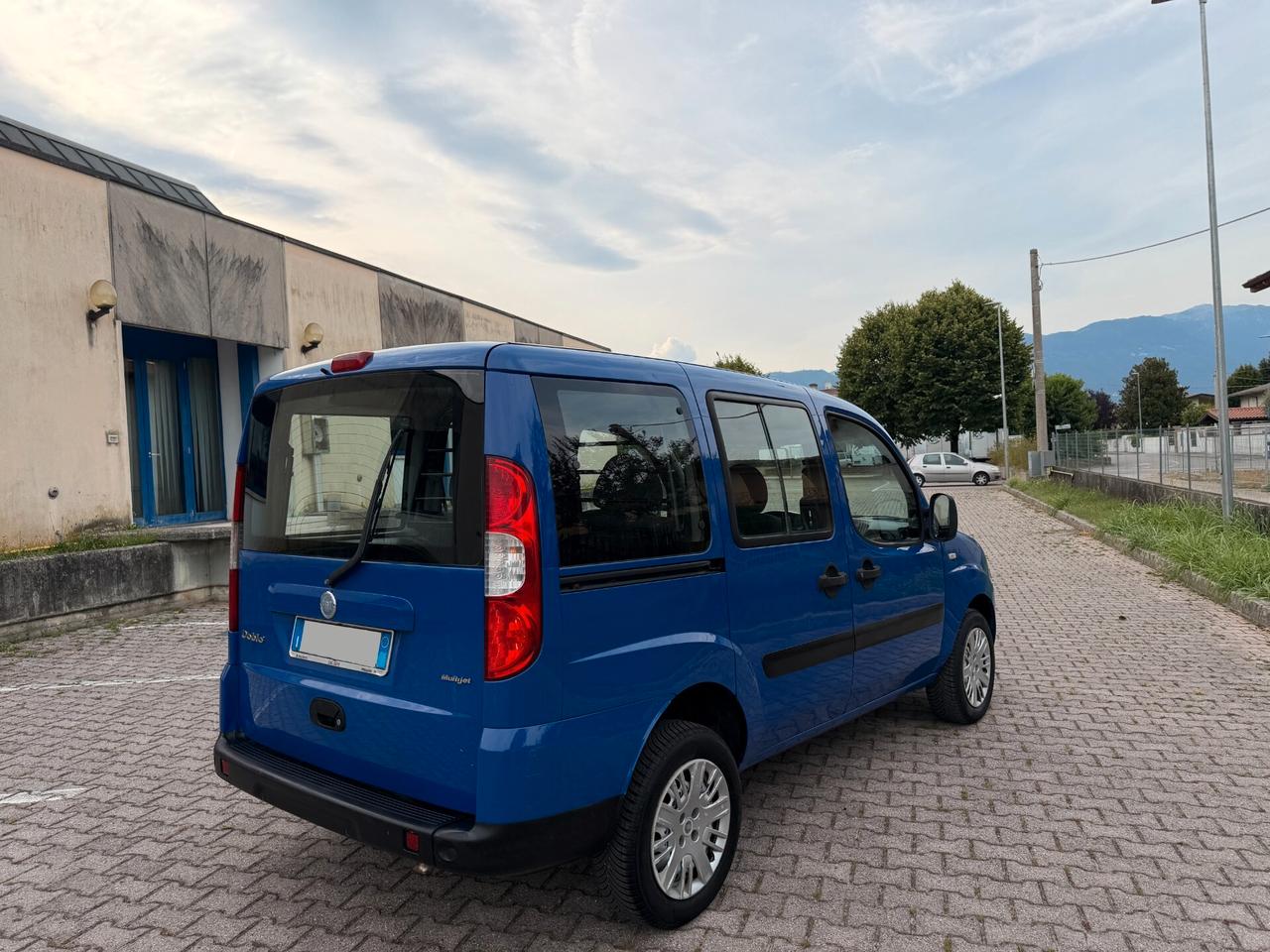 Fiat Doblò 1.3 Mjt 5Posti Autocarro CLIMA