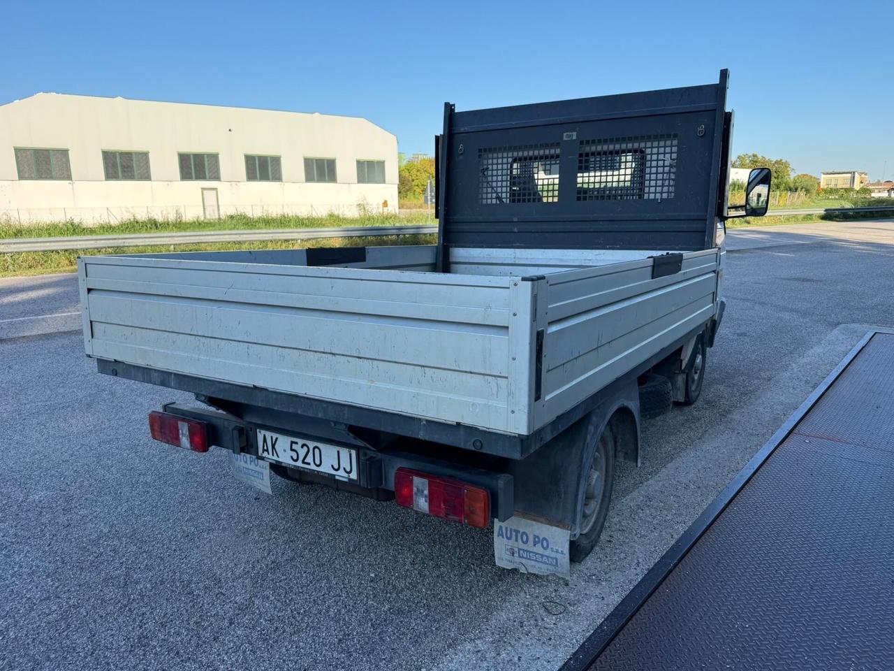 Nissan Trade CASSONATO 2.0 Disel