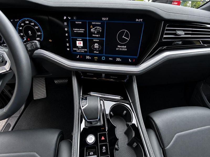 Volkswagen Touareg 3.0 V6 TDI scr Elegance autom. 231 CV