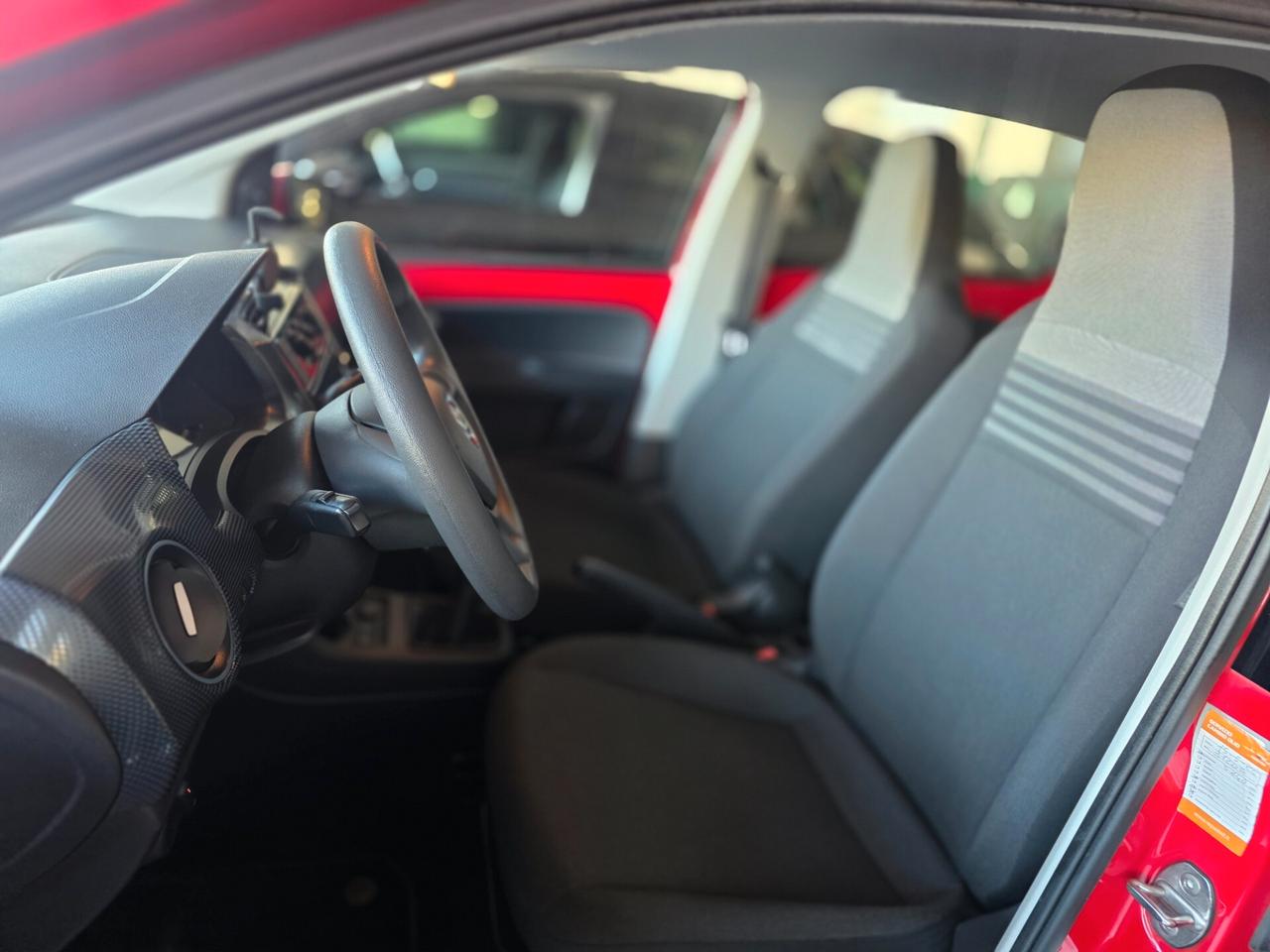 Volkswagen up! 1.0 5p. take