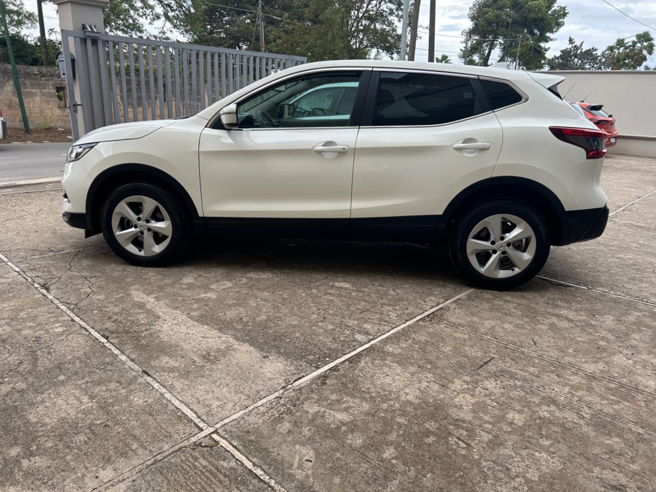 Nissan Qashqai 1.5 dCi 115 CV Business