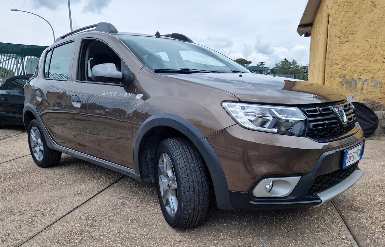 Dacia Sandero Stepway 1.0 TCe VENDUTA
