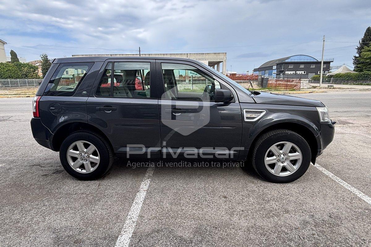 LAND ROVER Freelander 2.2 TD4 S.W. SE