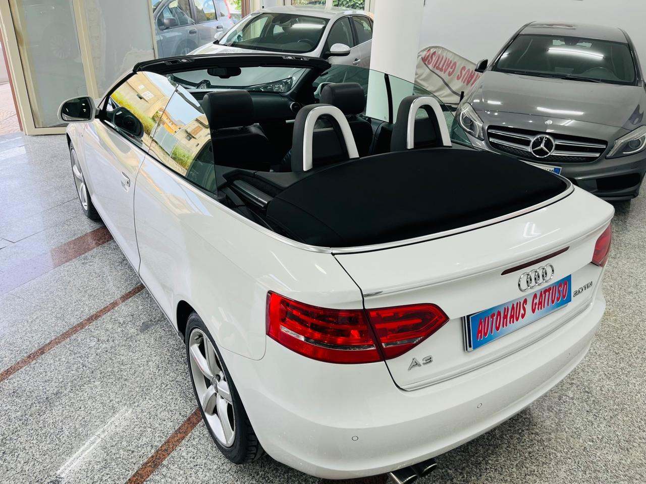 Audi A3 Cabrio 2.0 TDI S-Line 140cv anno 2010