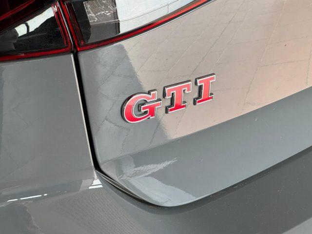 VOLKSWAGEN Golf GTI 2.0 TSI TCR Akrapovic DSG Service VW