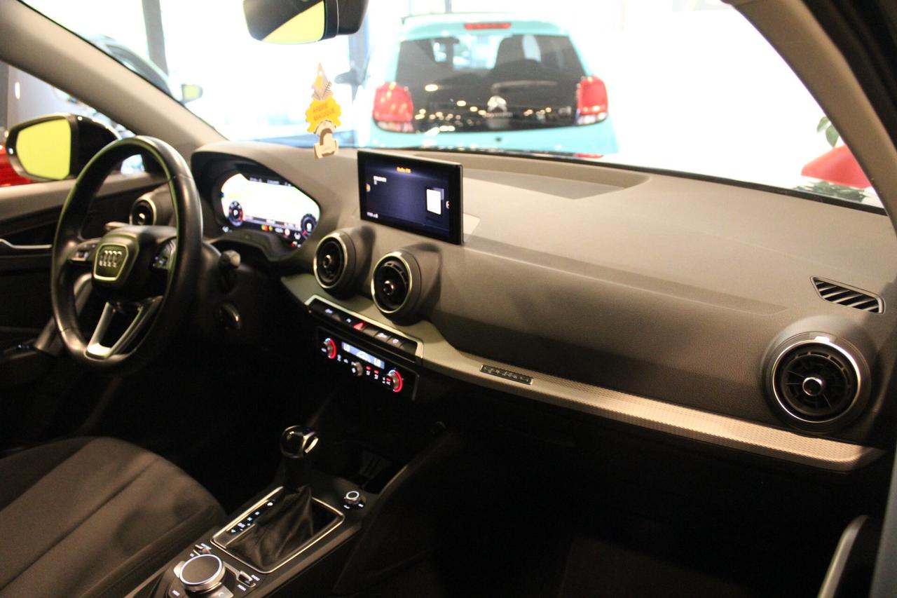 Audi Q2 35 TDI quattro S tronic Business