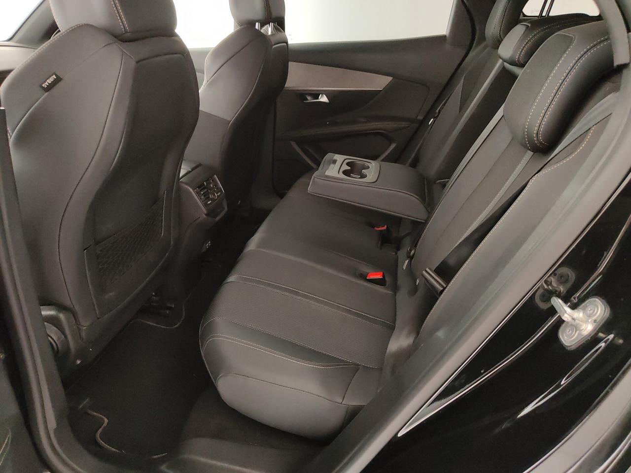 Peugeot 3008 Hybrid 136 e-DCS6 GT