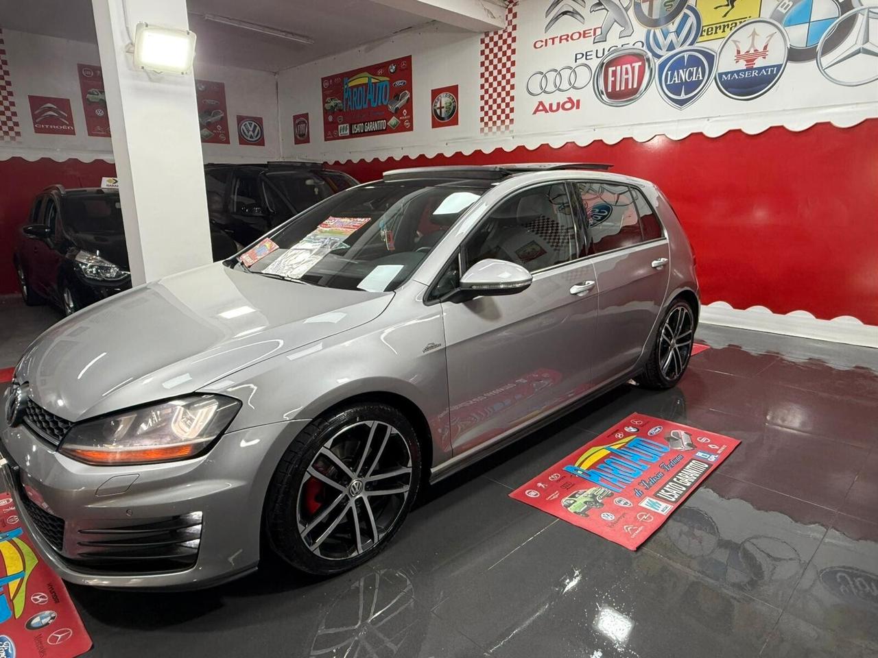 Volkswagen Golf GTD 2.0 DSG 184cv - 2014