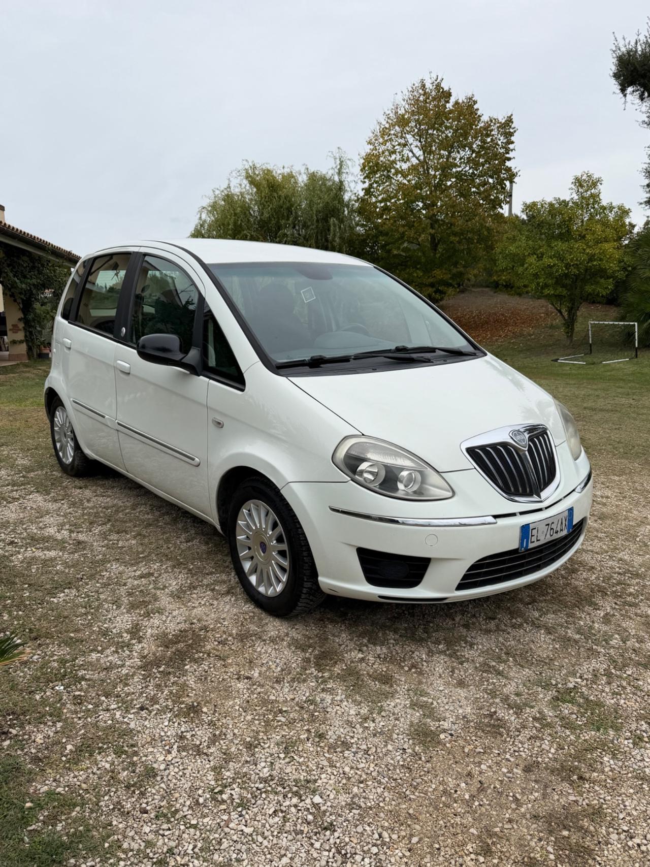 Lancia MUSA 1.4 8V Ecochic (GPL) Gold