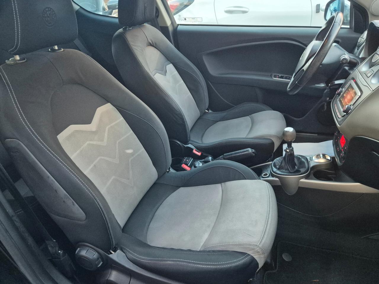 Alfa Romeo MiTo 1.3 JTDm 85 CV S&S Distinctive