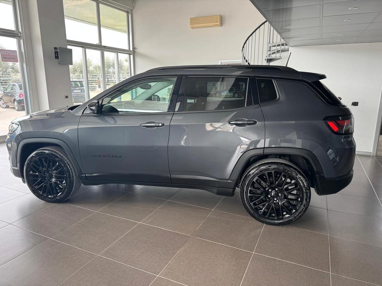 Jeep Compass 1.6 Multijet II 2WD Night Eagle