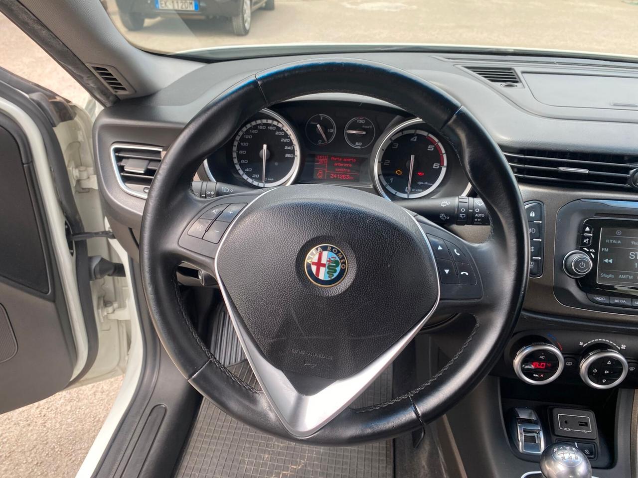 Alfa Romeo Giulietta 1.6 JTDm 120 CV full 2016