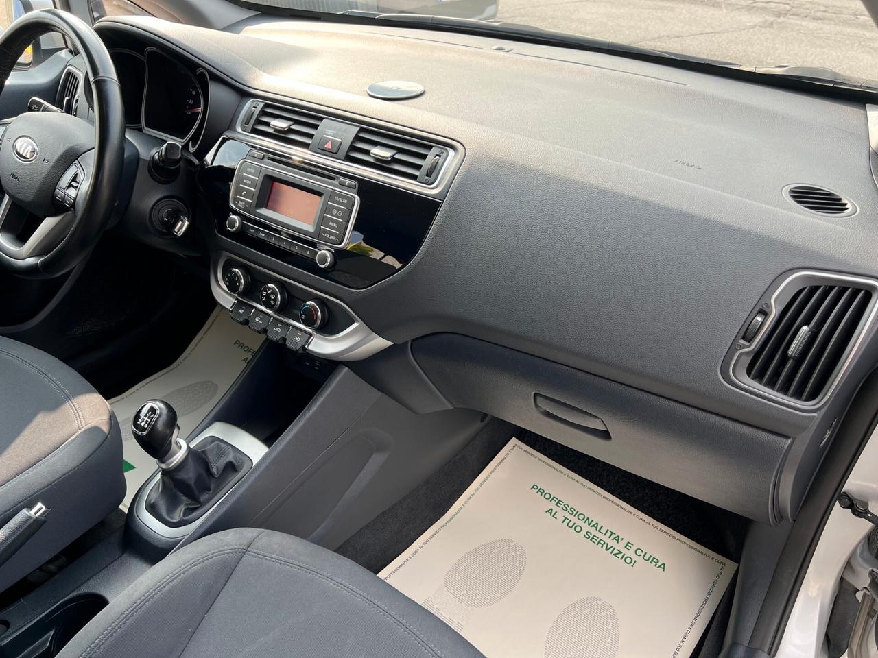 Kia Rio 1.1 CRDi 5p. Active / PER NEOPATENTATI
