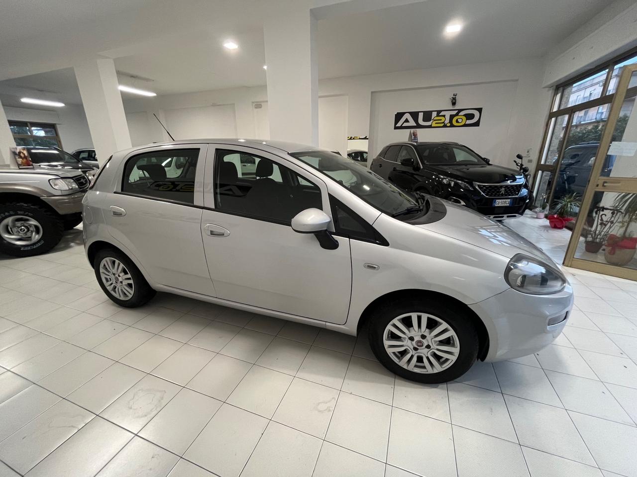 Fiat Punto 1.3 MJT II 75 CV 5 porte Street