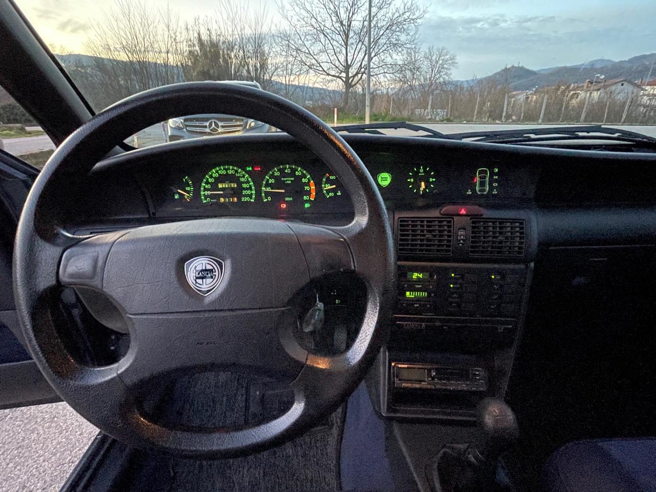 Lancia Delta 1.6 i.e. 16V 5P YOUNGTIMER 46000 KM