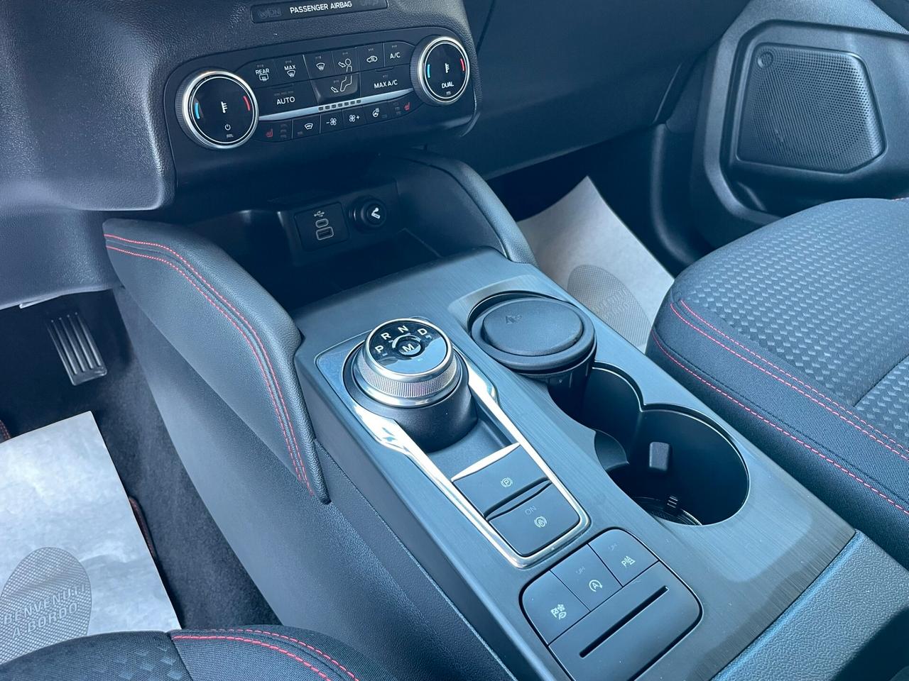 Ford Kuga 2.0 EcoBlue 120 CV A8 ST-Line