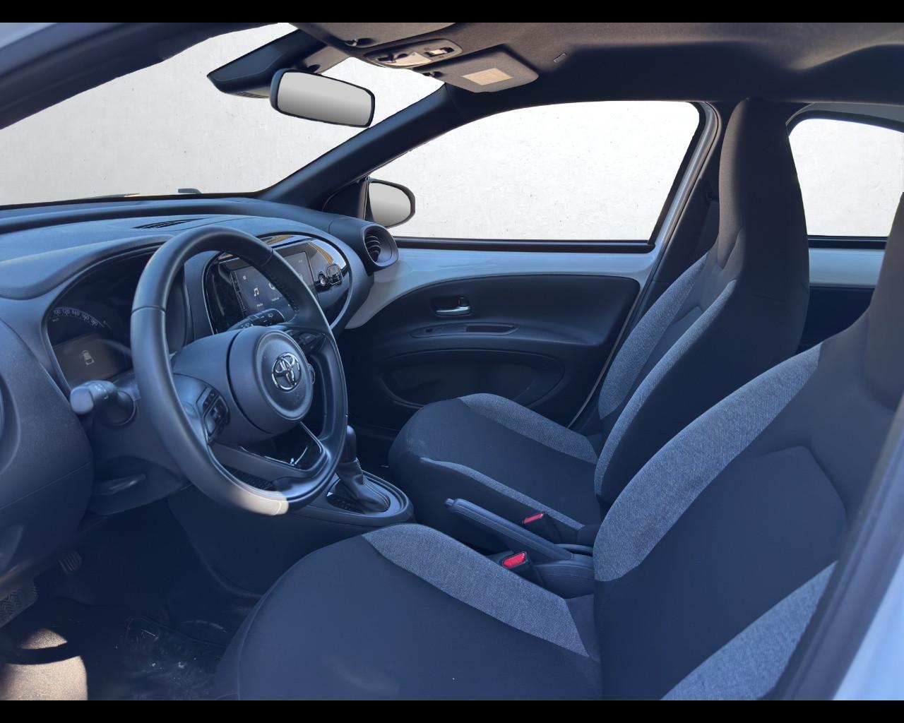 TOYOTA Aygo X - Aygo X 1.0 VVT-i 72 CV 5 porte Active S-CVT