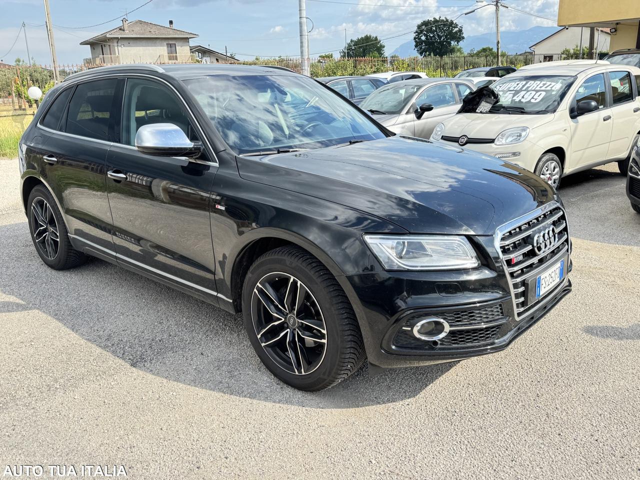 AUDI Q5 2.0 TDI S-LINE