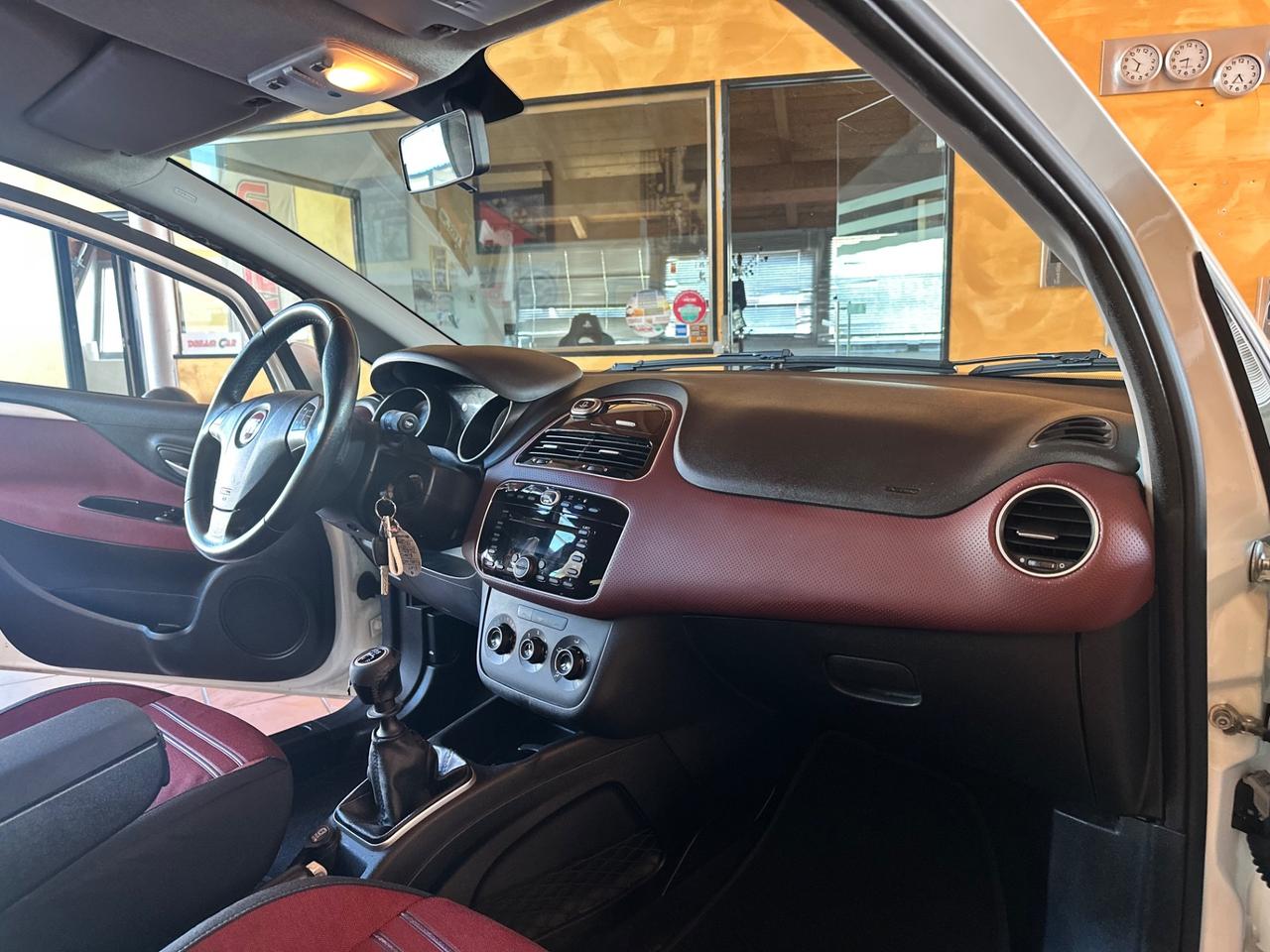 Punto Evo 1.4 150° Natural Power motore con 90.000km