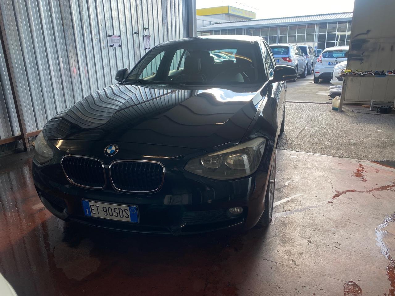 Bmw 116 116d 5p. Urban fullll