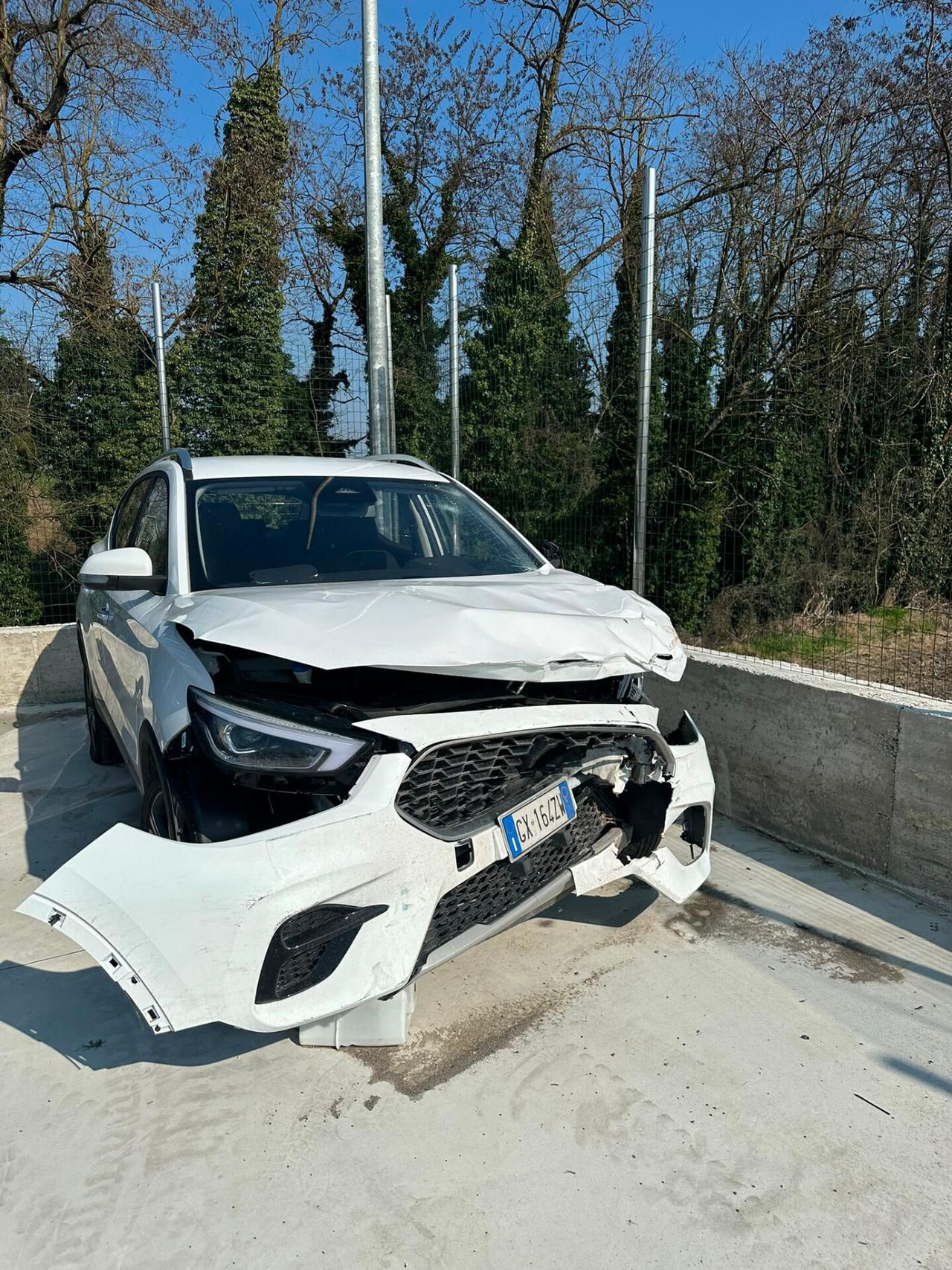 Mg ZS 1.5 VTi-tech Luxury INCIDENTATA