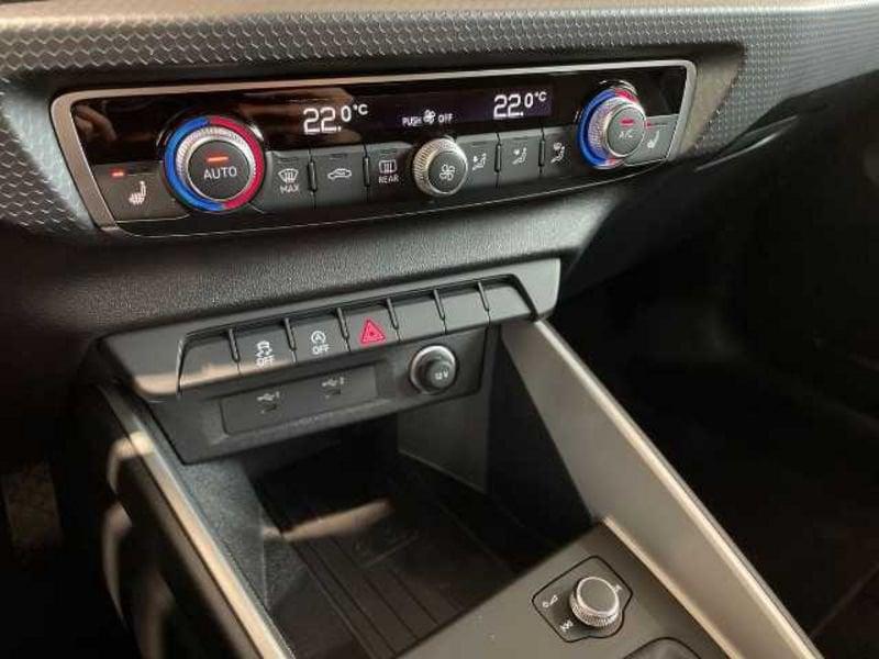 Audi A1 II 2019 Sportback 30 1.0 tfsi Business 116cv s-tronic
