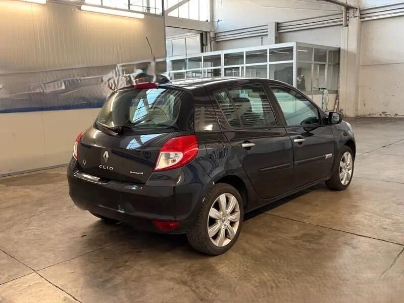 Renault Clio 1.2 16V 5 porte Luxe