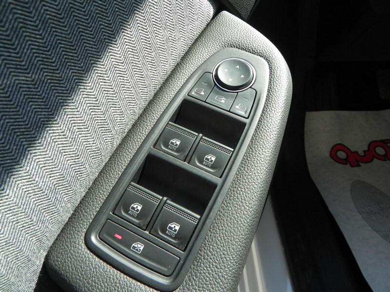 Renault Clio TCe 90 CV 5 porte Techno