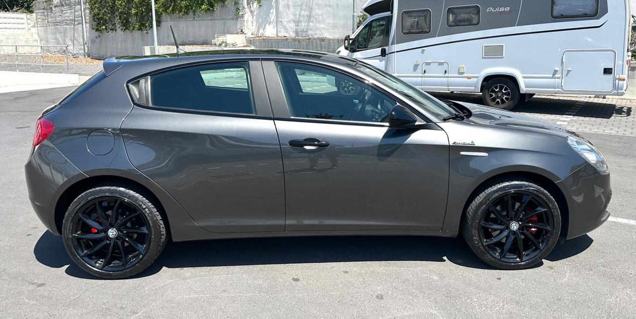 Alfa Romeo Giulietta 2.0 JTDm-2 150 CV allestimenti sportiva quadrifoglio