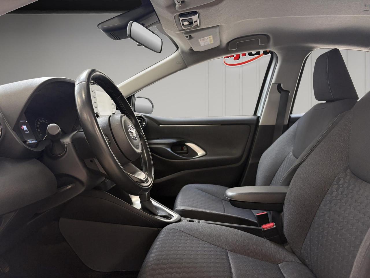 Toyota Yaris 1.5h Active
