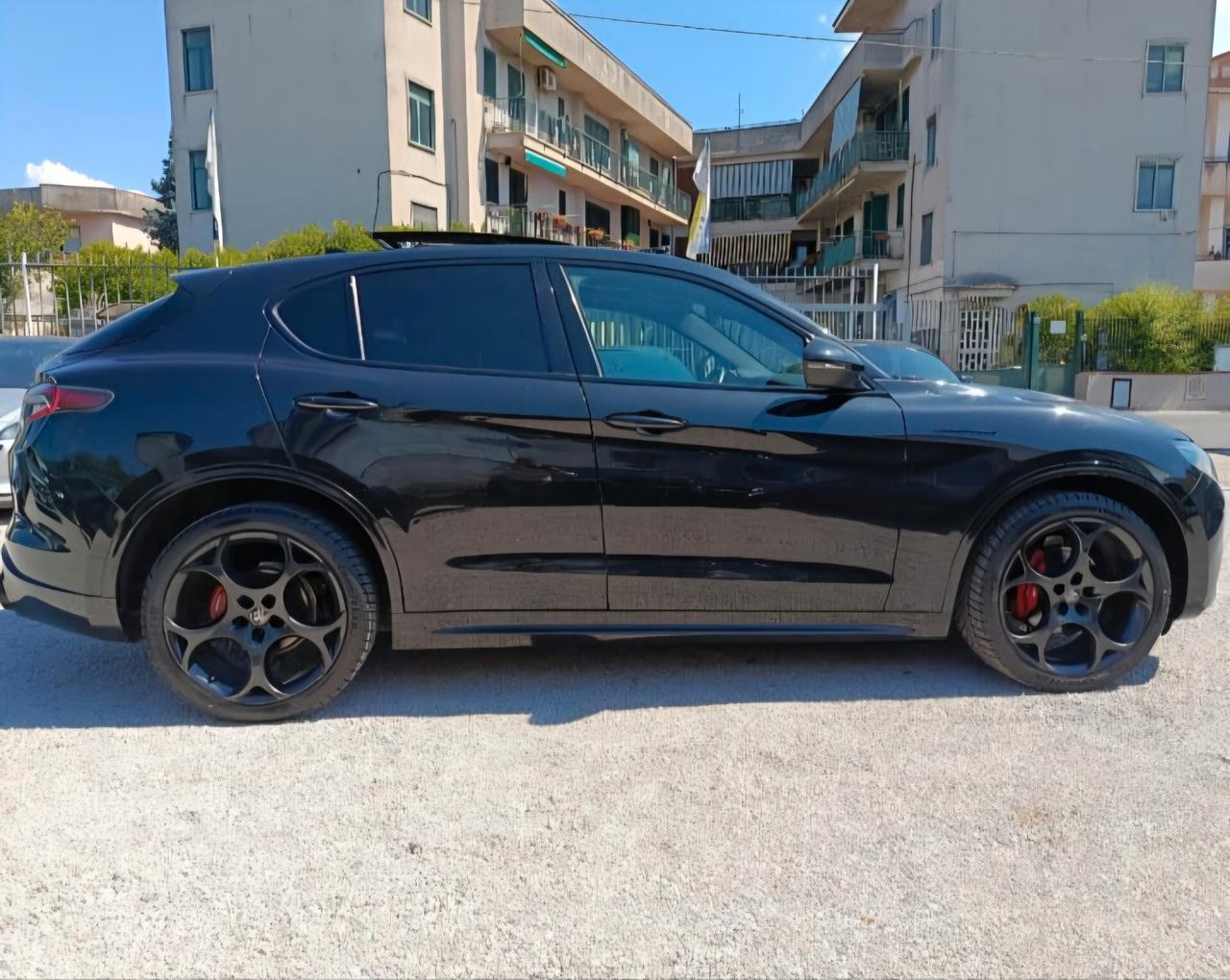 Alfa Romeo Stelvio 2.2 210 CV AT8 Q4 Competizione-2023