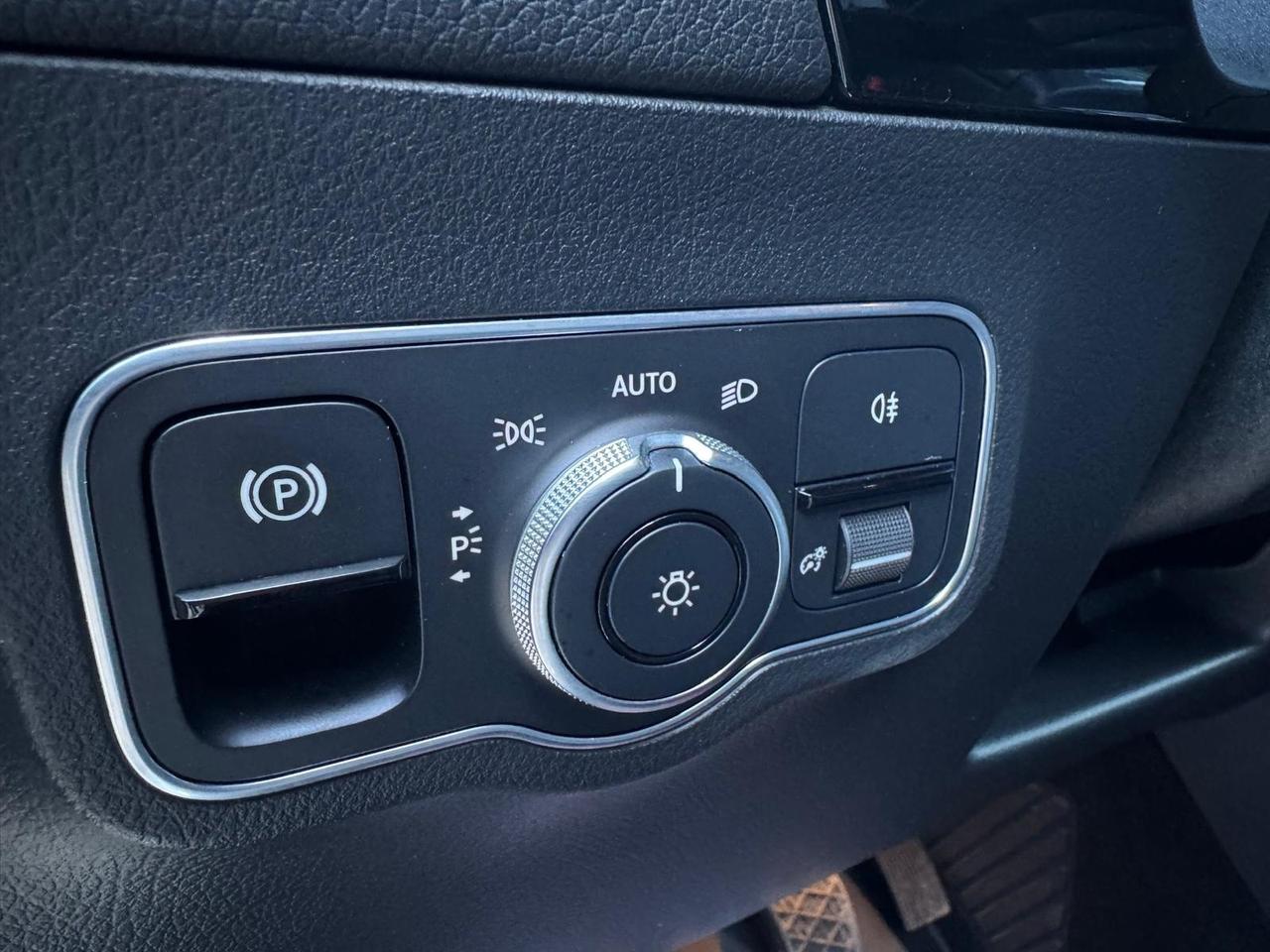 Mercedes-benz B 180 d Automatic Sport