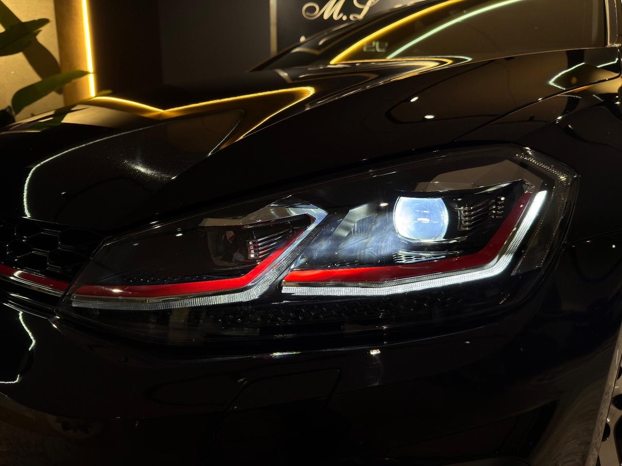 Volkswagen Golf GTI Performance 2.0 245 CV TSI DSG