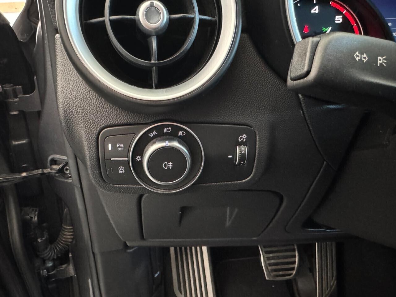 Alfa Romeo Stelvio 2.2 TD 190 CV Sprint - 2021