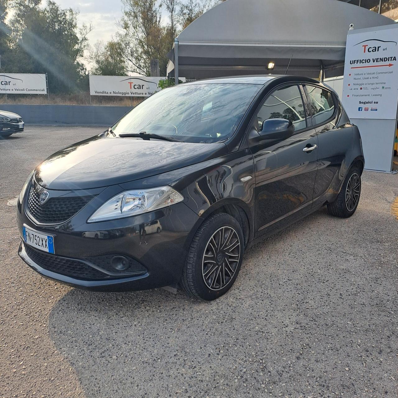Lancia Ypsilon 1.2 Bz 69Cv Gold