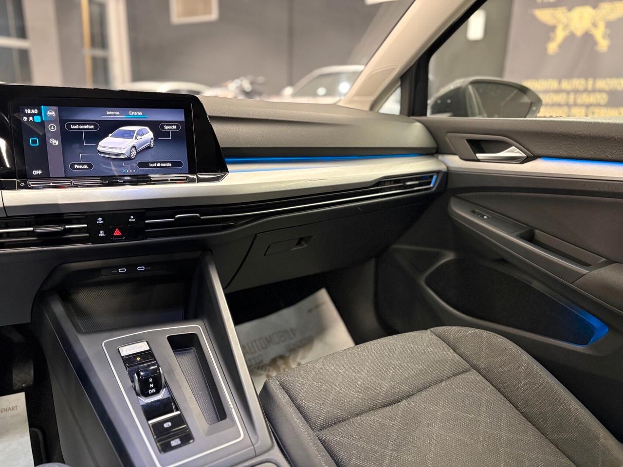 Volkswagen Golf 2.0 TDI DSG 116 CV Life 2022