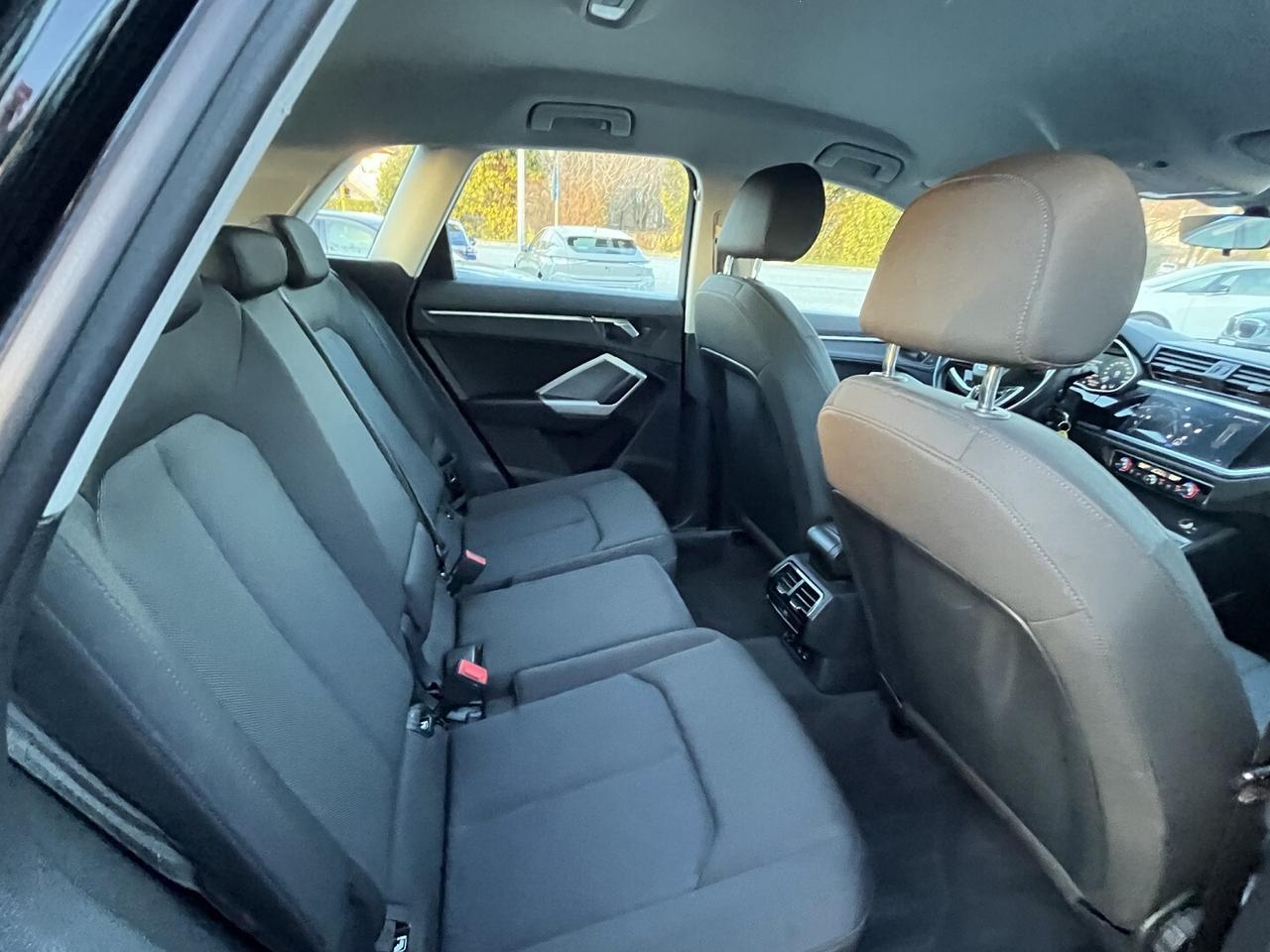 AUDI Q3 2000 TDI 150 S.TRONIC CV 4X4 S.LINE